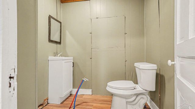 2518 Hermansau Street, Saginaw, MI 48602