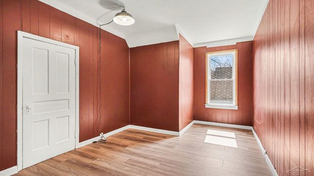 2518 Hermansau Street, Saginaw, MI 48602