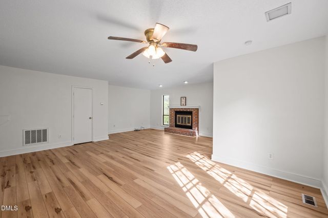 139 Clancy Circle, Cary, NC 27511