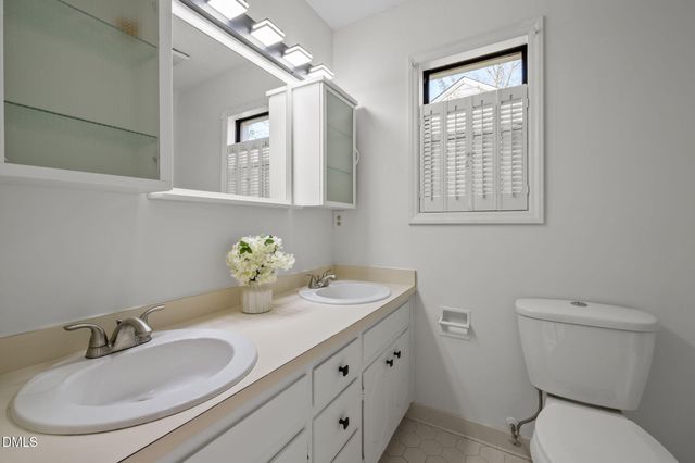 139 Clancy Circle, Cary, NC 27511