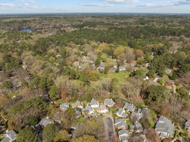 139 Clancy Circle, Cary, NC 27511