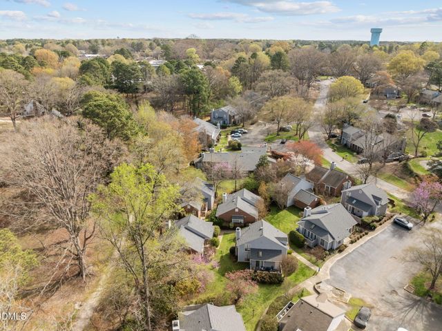 139 Clancy Circle, Cary, NC 27511