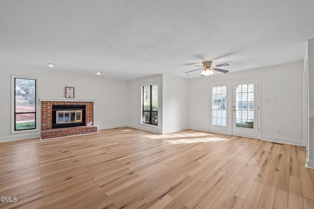 139 Clancy Circle, Cary, NC 27511