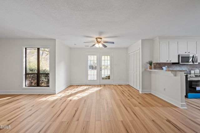 139 Clancy Circle, Cary, NC 27511