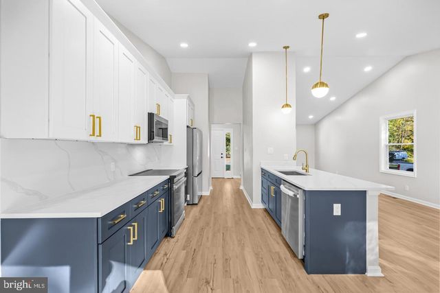 10290 S GRANT AVE, Manassas, VA 20110