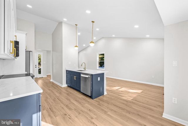 10290 S GRANT AVE, Manassas, VA 20110