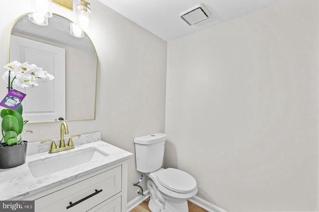 10290 S GRANT AVE, Manassas, VA 20110