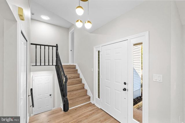 10290 S GRANT AVE, Manassas, VA 20110