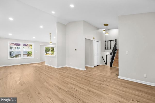 10290 S GRANT AVE, Manassas, VA 20110