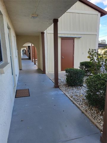 4956 HARBOR VILLA LANE 103, New Port Richey, FL 34652