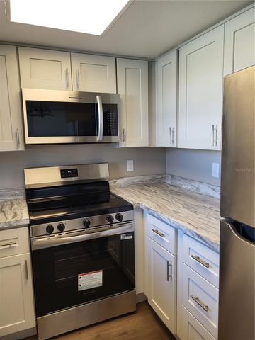 4956 HARBOR VILLA LANE 103, New Port Richey, FL 34652