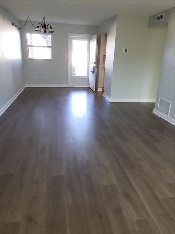 4956 HARBOR VILLA LANE 103, New Port Richey, FL 34652