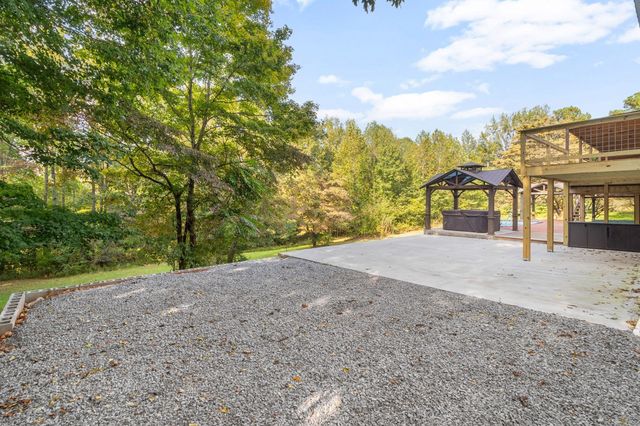 1380A Cheatham Dam Rd, Ashland City, TN 37015