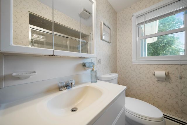 4 Barron Avenue, Salem, NH 03079