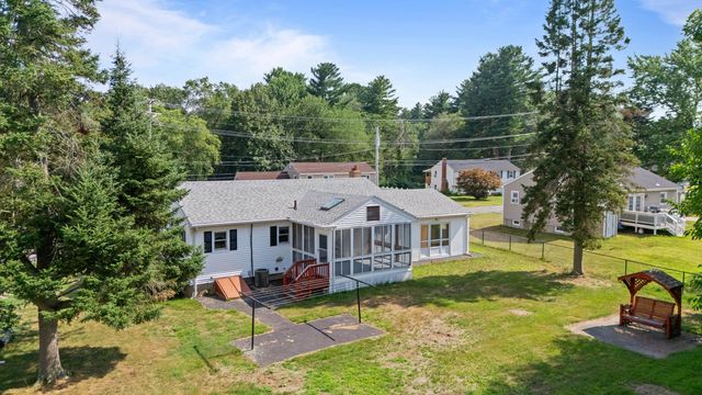 4 Barron Avenue, Salem, NH 03079