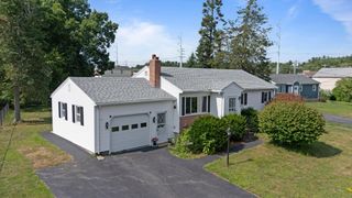 4 Barron Avenue, Salem, NH 03079