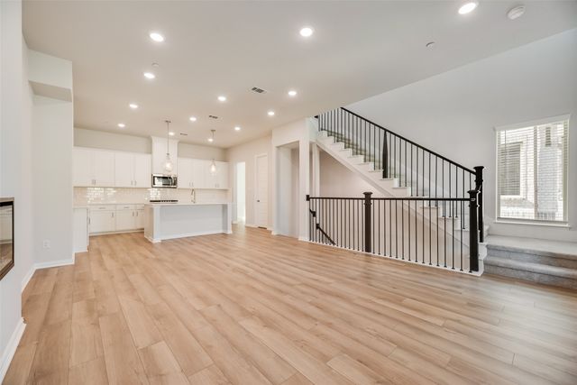 8119 Challenger Lane, Frisco, TX 75034