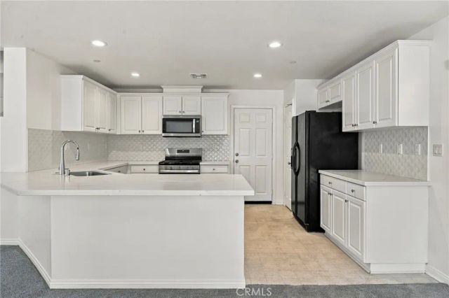 7726 Terra Manor, Riverside, CA 92507