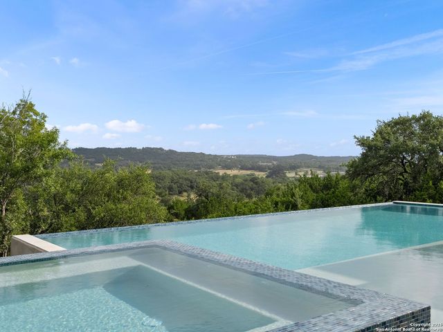 11129 Barreal, Boerne, TX 78006