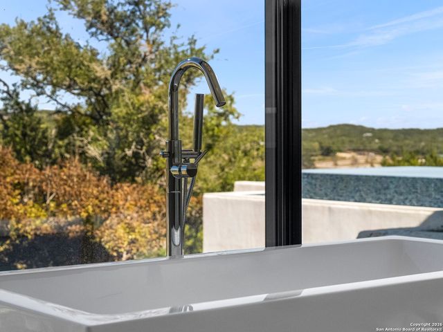 11129 Barreal, Boerne, TX 78006