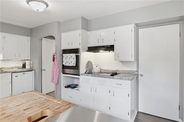 652 Ripley Avenue, Eau Claire, WI 54701