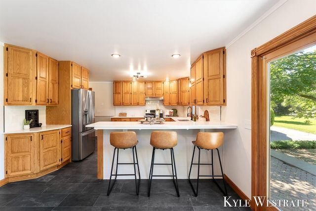 18883 168th Avenue, Spring Lake, MI 49456