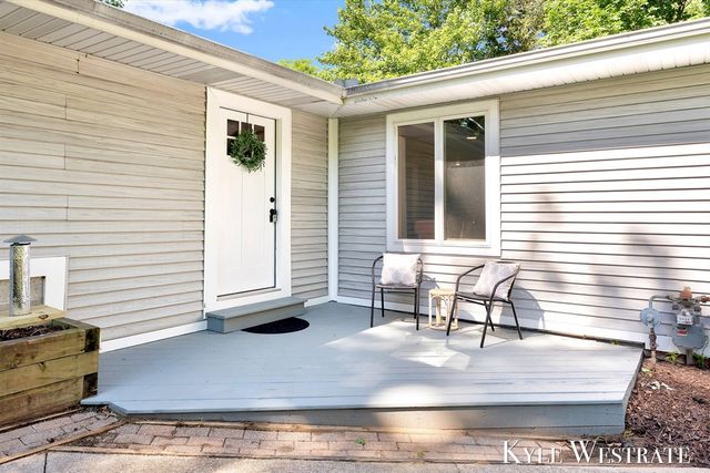 18883 168th Avenue, Spring Lake, MI 49456