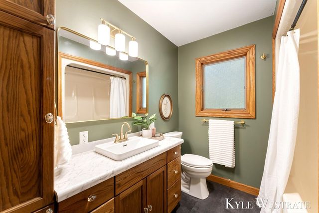 18883 168th Avenue, Spring Lake, MI 49456