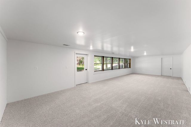 18883 168th Avenue, Spring Lake, MI 49456