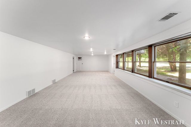 18883 168th Avenue, Spring Lake, MI 49456