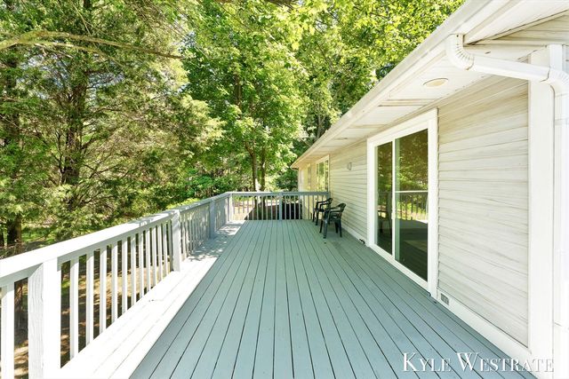 18883 168th Avenue, Spring Lake, MI 49456