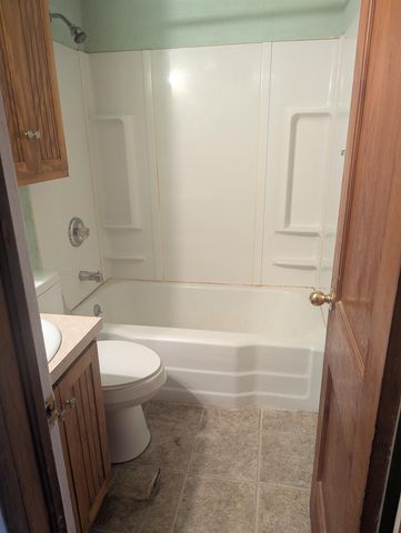 2508 S Greenwood, Wichita, KS 67216