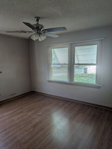 2508 S Greenwood, Wichita, KS 67216