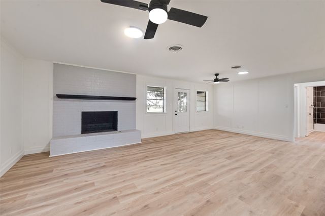 906 Mesquite Lane, Mexia, TX 76667