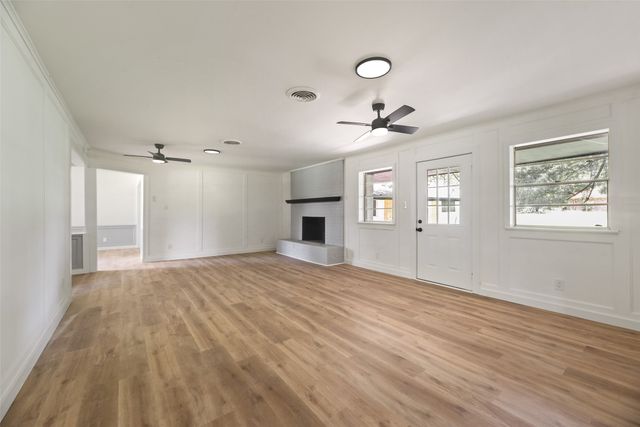 906 Mesquite Lane, Mexia, TX 76667