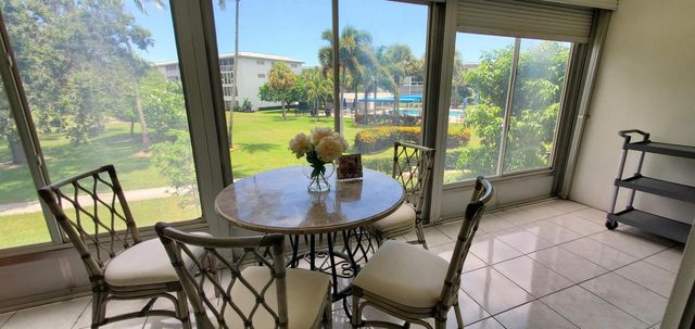 2901 VICTORIA Circle F2, Coconut Creek, FL 33066