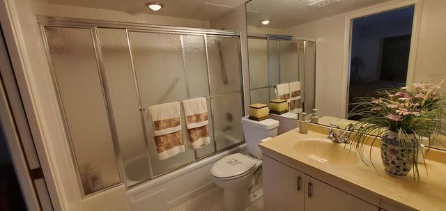 2901 VICTORIA Circle F2, Coconut Creek, FL 33066