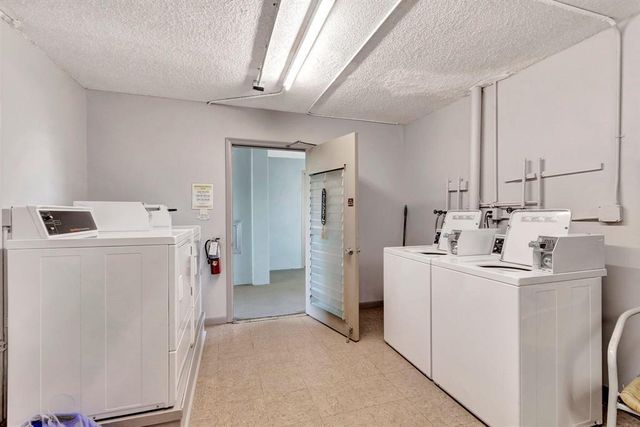2901 VICTORIA Circle F2, Coconut Creek, FL 33066