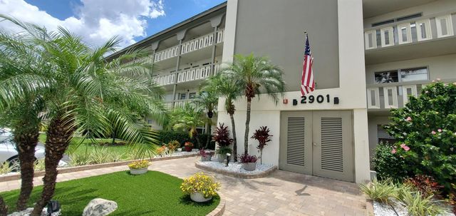 2901 VICTORIA Circle F2, Coconut Creek, FL 33066