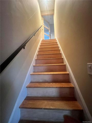 36 Roanoke Avenue 2, Rye Brook, NY 10573