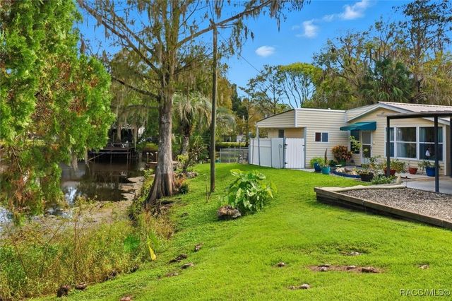 12290 E Raintree Court, Inverness, FL 34450