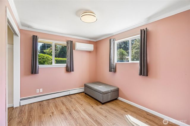 4718 S Victor Street, Seattle, WA 98178