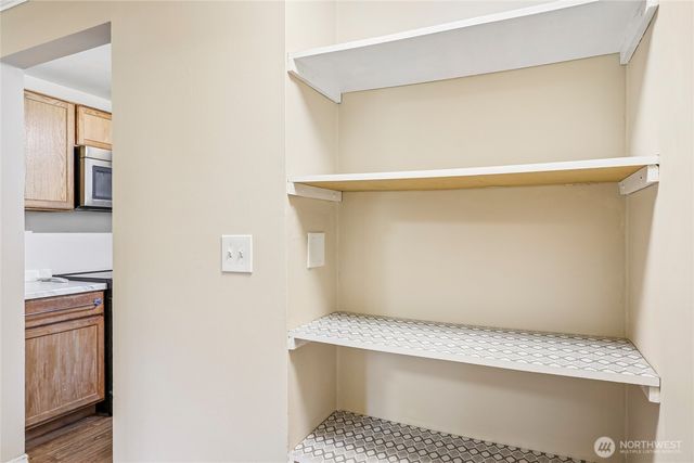 4718 S Victor Street, Seattle, WA 98178