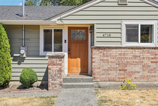4718 S Victor Street, Seattle, WA 98178