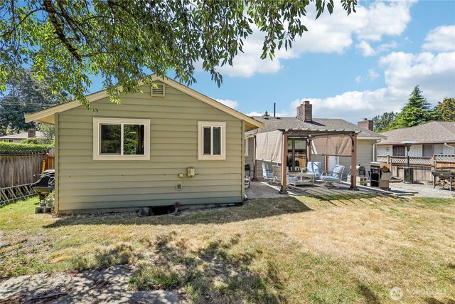 4718 S Victor Street, Seattle, WA 98178