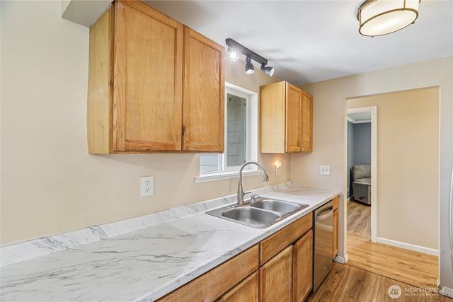 4718 S Victor Street, Seattle, WA 98178