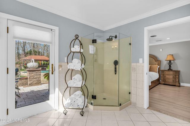 12 Red Fox Run, Manalapan, NJ 07726