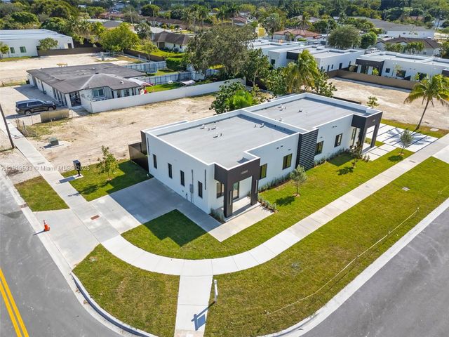 21911 SW 124th Ave, Miami, FL 33170