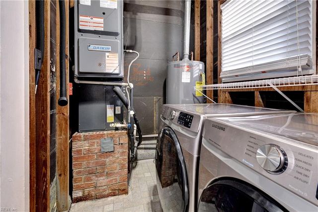 17 Prince George DR, Hampton, VA 23669