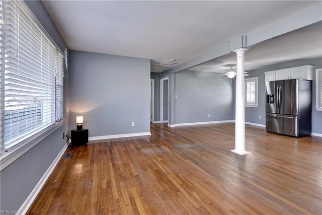 17 Prince George DR, Hampton, VA 23669